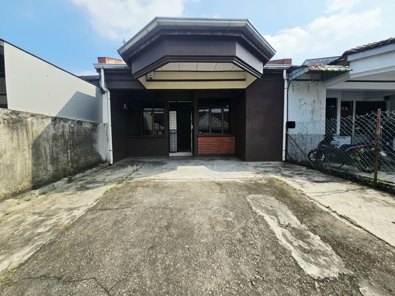 1-storey Terraced House for Rent in Johor Bahru (Johor) - M.L. Mok - Exterior - PropertyGuru.com.my