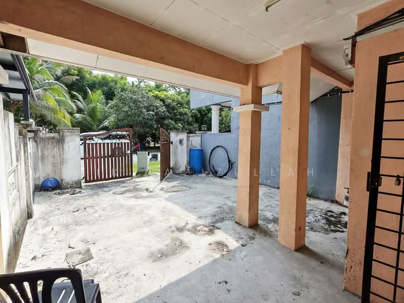 Rumah Teres 2 Tingkat untuk Dijual di Puncak Alam (Selangor) - Nik Hazizullah - PropertyGuru.com.my