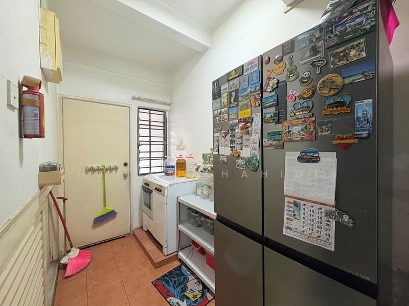 Rumah Bandar untuk Dijual di Bandar Pinggiran Subang (Shah Alam) - Shafika Shahidin - PropertyGuru.com.my