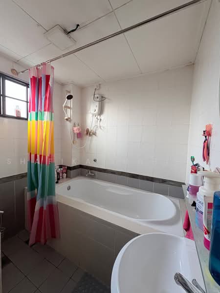Rumah Bandar untuk Dijual di Bandar Pinggiran Subang (Shah Alam) - Shafika Shahidin - PropertyGuru.com.my
