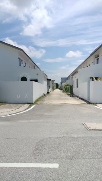 2-storey Terraced House for Sale in Rawang (Selangor) - Gary Chow - Exterior - PropertyGuru.com.my
