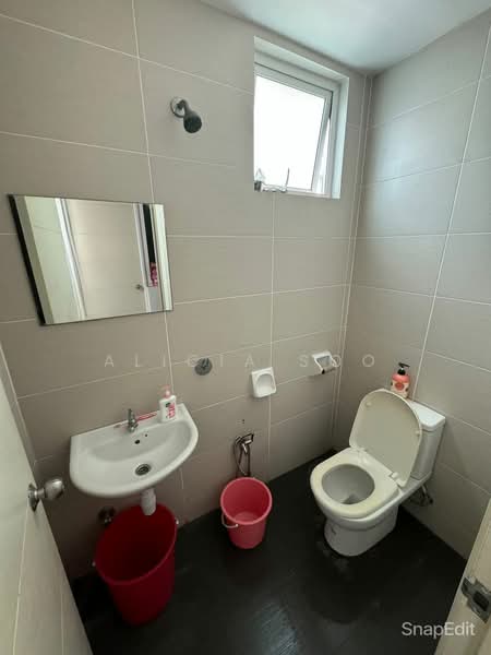 Condominium for Sale at The Regina - Alicia Soo - Bathroom - PropertyGuru.com.my