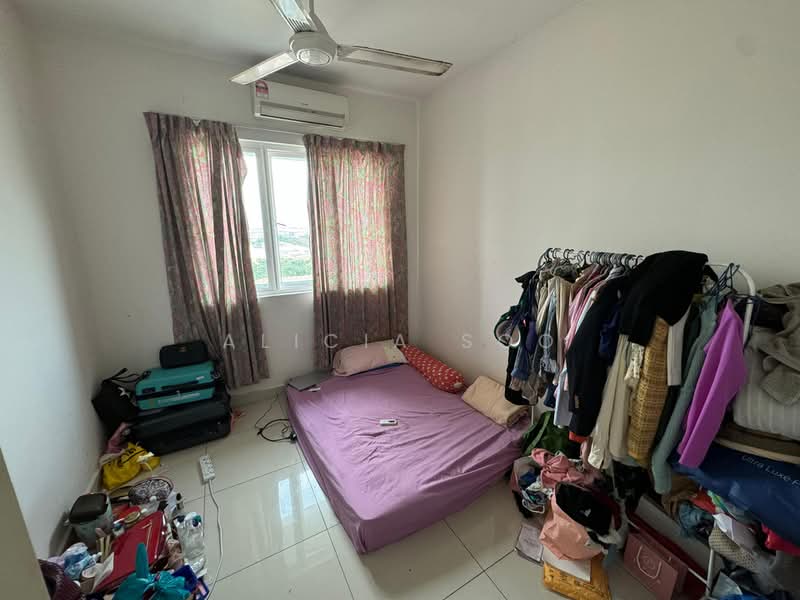 Condominium for Sale at The Regina - Alicia Soo - Bedroom - PropertyGuru.com.my