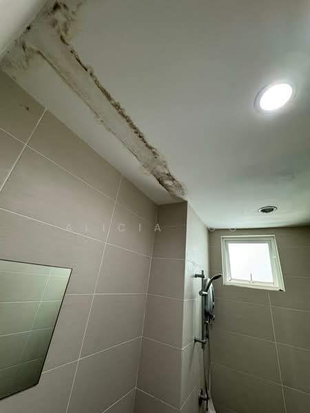 Condominium for Sale at The Regina - Alicia Soo - Bathroom - PropertyGuru.com.my