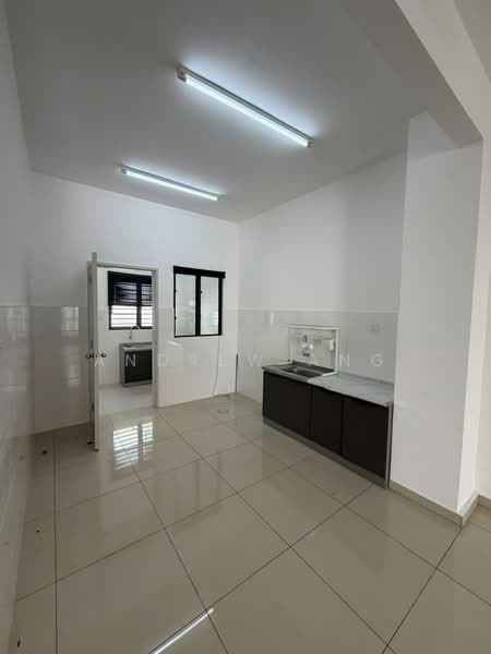 2-storey Terraced House for Rent in Setia Utama (Setia Alam) - Andrew Ang - Kitchen - PropertyGuru.com.my