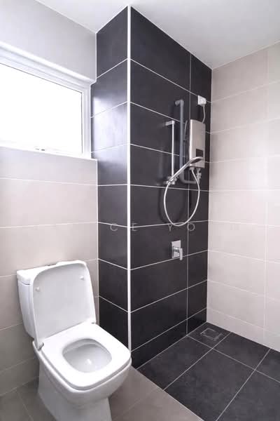 Semi-Detached House for Rent in Taman Seri Austin (Tebrau) - Janice Yong - Bathroom - PropertyGuru.com.my