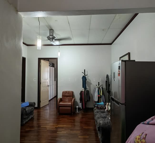 2-storey Terraced House for Sale in Seksyen U8 (Shah Alam) - Christie Liew - Living Room - PropertyGuru.com.my