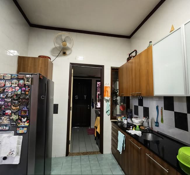 2-storey Terraced House for Sale in Seksyen U8 (Shah Alam) - Christie Liew - Kitchen - PropertyGuru.com.my