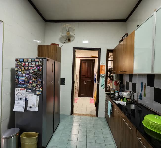 2-storey Terraced House for Sale in Seksyen U8 (Shah Alam) - Christie Liew - Kitchen - PropertyGuru.com.my