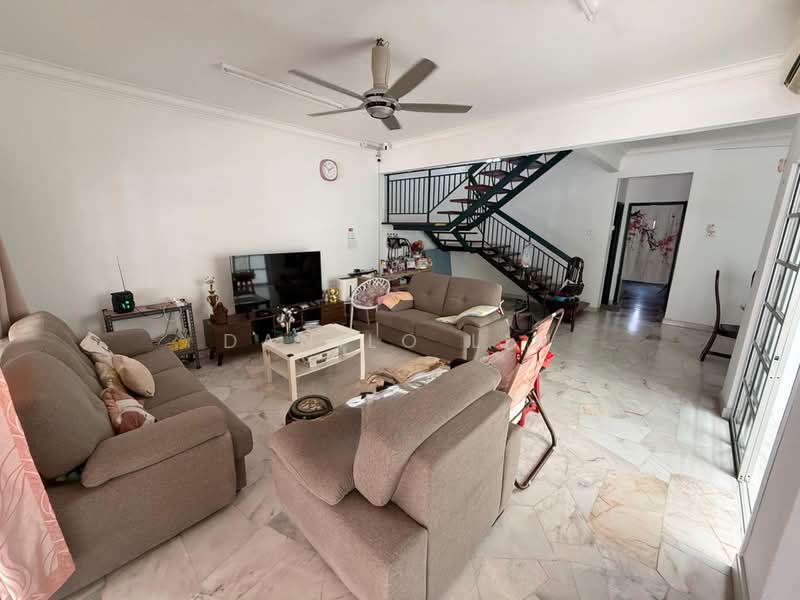 2-storey Terraced House for Sale in Alam Damai (Cheras) - Danilo Lim - Living Room - PropertyGuru.com.my