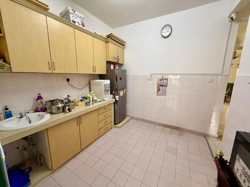 2-storey Terraced House for Sale in Alam Damai (Cheras) - Danilo Lim - Kitchen - PropertyGuru.com.my