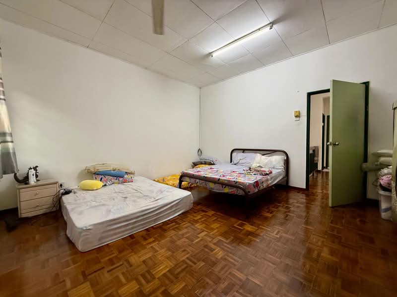 2-storey Terraced House for Sale in Alam Damai (Cheras) - Danilo Lim - Bedroom - PropertyGuru.com.my