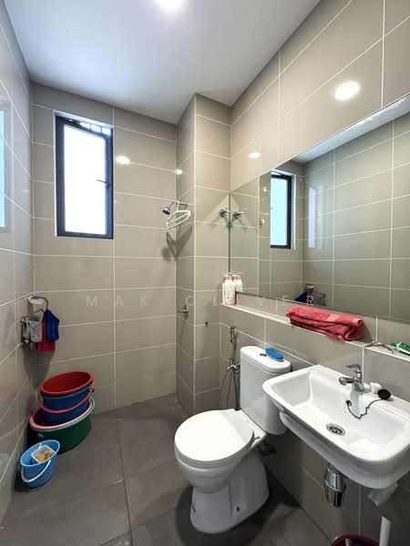 Condominium for Sale at Waltz Residences - Mak Oliver - Bathroom - PropertyGuru.com.my