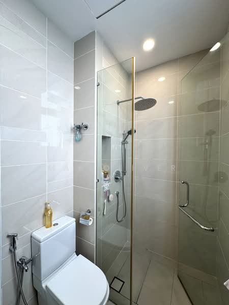 Condominium for Sale at Waltz Residences - Mak Oliver - Bathroom - PropertyGuru.com.my