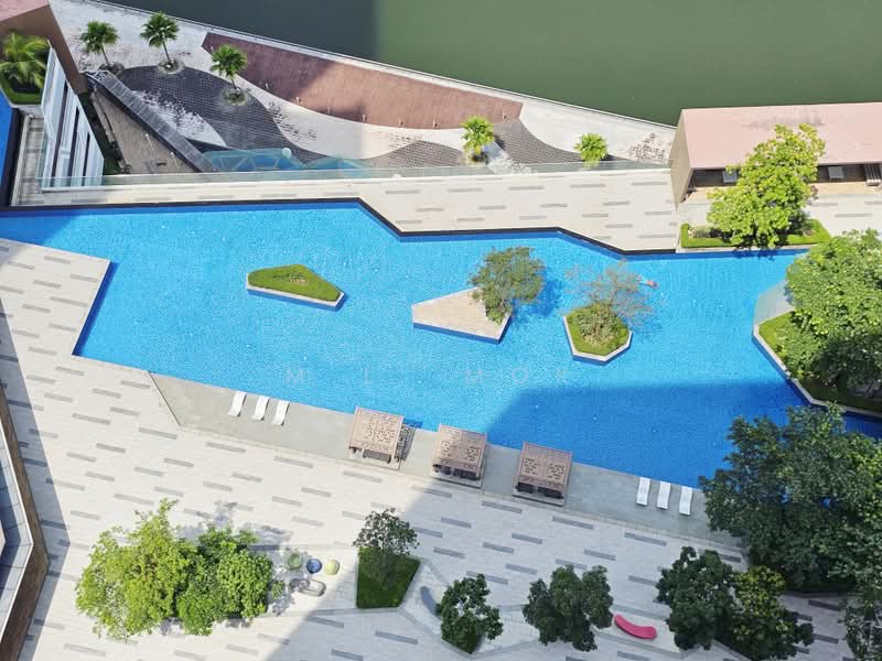 Kediaman Servis untuk Disewa di Southern Marina Residences - M.L. Mok - Pool - PropertyGuru.com.my