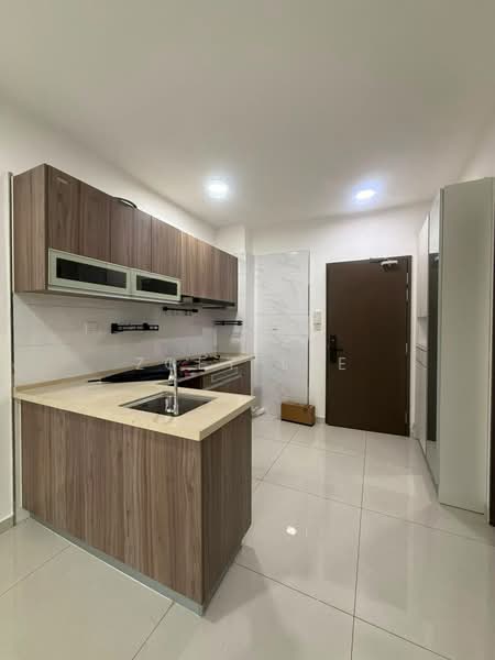 Kediaman Servis untuk Dijual di Country Garden Central Park - Zoey Lee - PropertyGuru.com.my