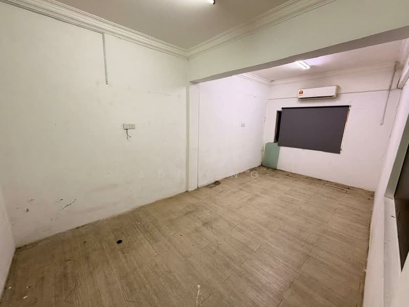 Shop / Office for Rent in Taman Rakan (Kajang) - Addy Ng - Interior - PropertyGuru.com.my