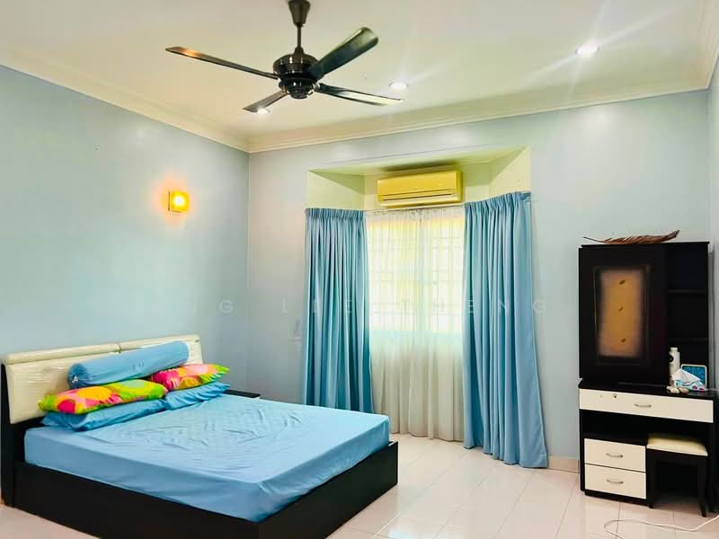 Rumah Teres 2-Tingkat untuk Dijual di Balik Pulau (Penang) - Ang Lee Theng - Bedroom - PropertyGuru.com.my