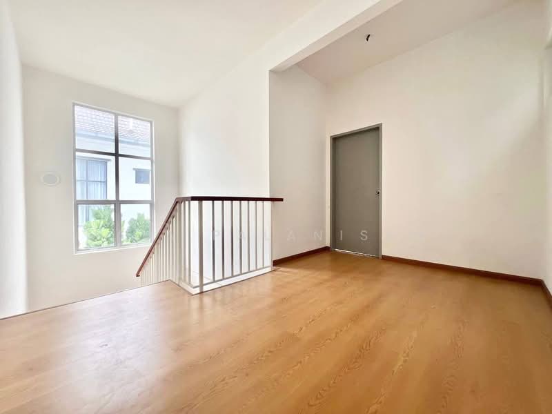 Semi-Detached House for Sale in Seksyen U15 (Shah Alam) - Mala Palanisamy - PropertyGuru.com.my