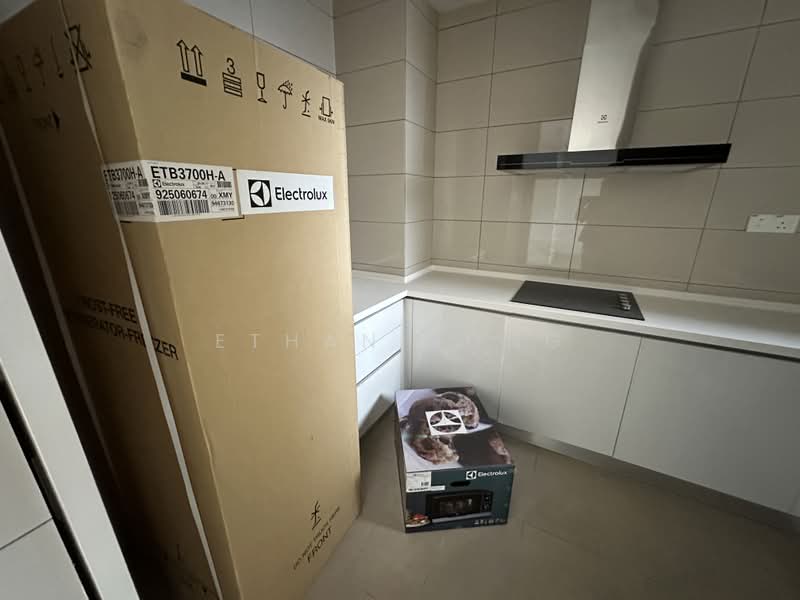 Service Residence for Sale at The Park Sky Residence - Ethan Yong - Kitchen - PropertyGuru.com.my