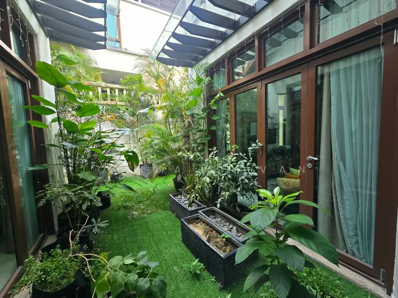 Rumah Berkembar untuk Disewa di Bukit Tunku (Kenny Hills) (Kuala Lumpur) - Joshua Selvan - Garden - PropertyGuru.com.my