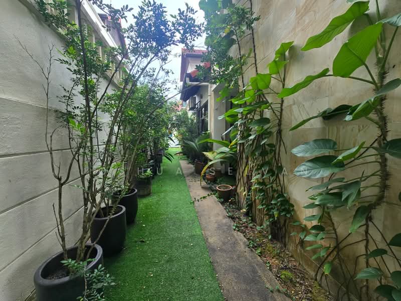Rumah Berkembar untuk Disewa di Bukit Tunku (Kenny Hills) (Kuala Lumpur) - Joshua Selvan - Garden - PropertyGuru.com.my