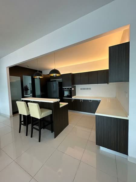 Condominium for Sale at Gurney Paragon - Jason Phoon - Kitchen - PropertyGuru.com.my