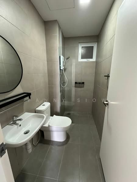 Kondominium untuk Disewa di d'Brightton - Yanny Siow - Bathroom - PropertyGuru.com.my