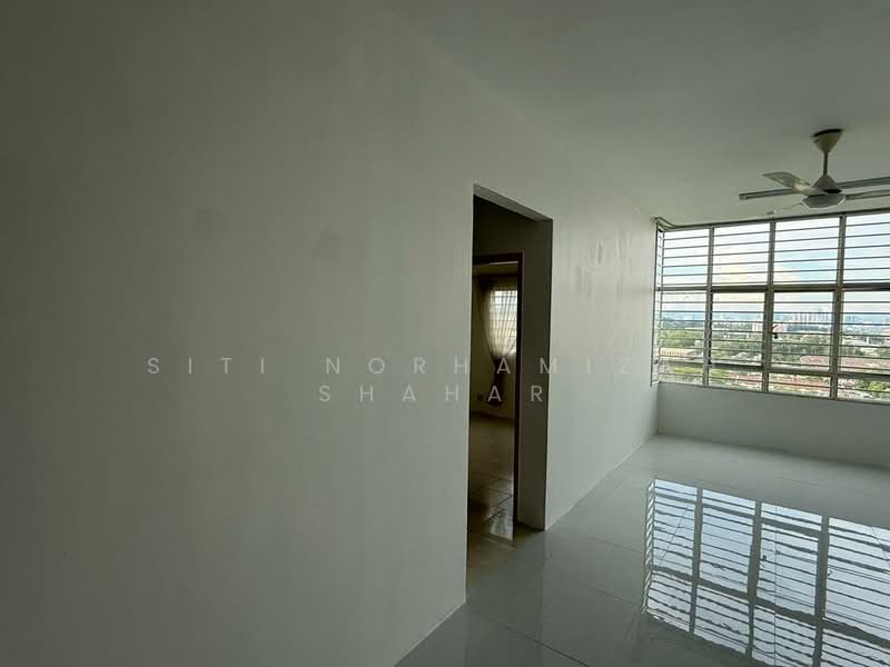 Kondominium untuk Dijual di Sierra Residency - Siti Norhamizah Shahar - Living Room - PropertyGuru.com.my