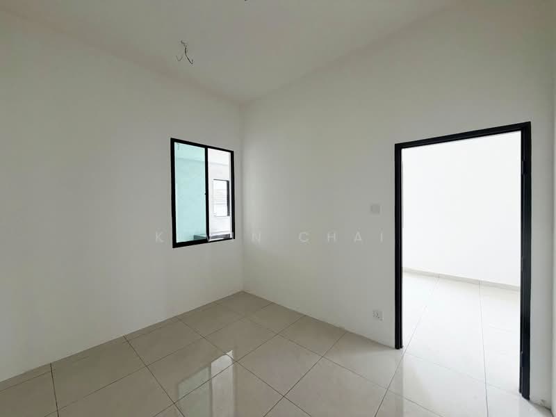 2-storey Terraced House for Sale in Kampar (Perak) - Kevin Chai - Bedroom - PropertyGuru.com.my