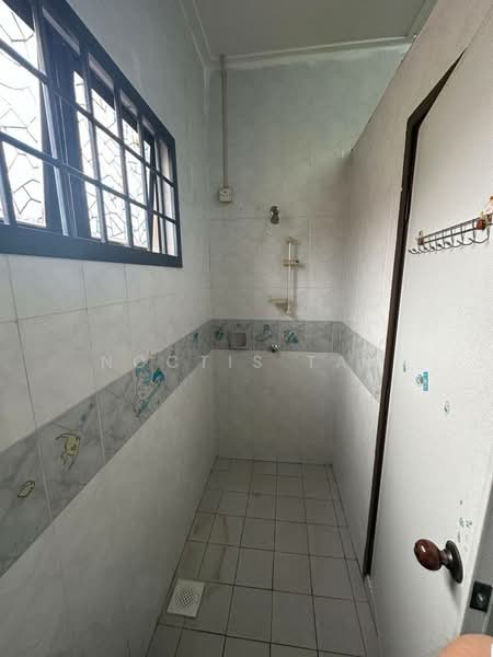 Rumah Teres 2 Tingkat untuk Dijual di Taman Pelangi Indah (Ulu Tiram) - Noctis Tan - Bathroom - PropertyGuru.com.my