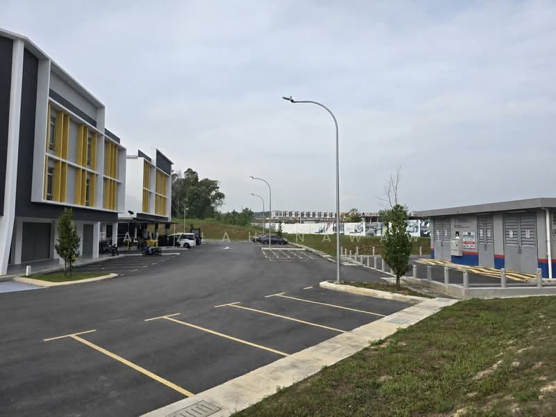 Kedai / Pejabat untuk Disewa di Rawang (Selangor) - Fauziah Nawawi - Exterior - PropertyGuru.com.my