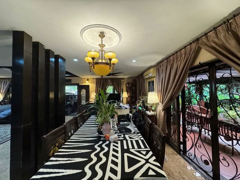 2-storey Terraced House for Sale in Usj 11 (Subang Jaya) - Jason Ooi - Dining Room - PropertyGuru.com.my