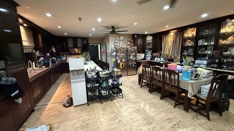2-storey Terraced House for Sale in Usj 11 (Subang Jaya) - Jason Ooi - Kitchen - PropertyGuru.com.my
