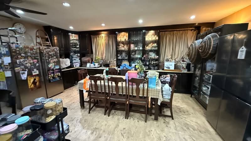 2-storey Terraced House for Sale in Usj 11 (Subang Jaya) - Jason Ooi - Kitchen - PropertyGuru.com.my