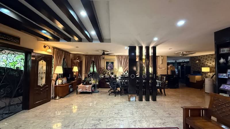 2-storey Terraced House for Sale in Usj 11 (Subang Jaya) - Jason Ooi - Living Room - PropertyGuru.com.my