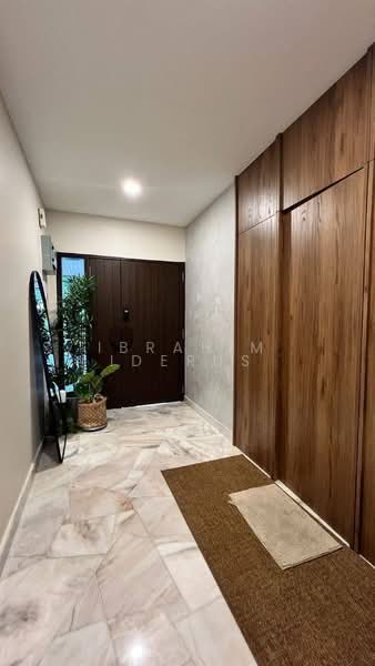 2-storey Terraced House for Sale in Melawati (Selangor) - Ibrahim Iderus - Entrance - PropertyGuru.com.my