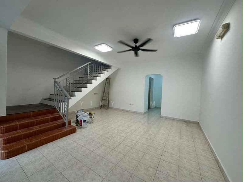 Terraced House for Sale in Taman Mutiara Rini (Skudai) - Yiky Lim - Living Room - PropertyGuru.com.my