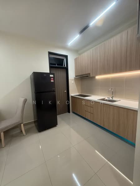 Service Residence for Rent at TRELLIS RESIDENCES - Nikko Soh - Kitchen - PropertyGuru.com.my