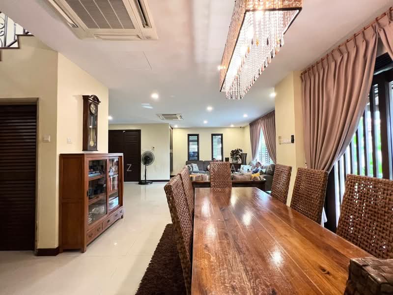 Bungalow House for Sale in Bukit Rahman Putra (Sungai Buloh) - Azian Nasa - PropertyGuru.com.my