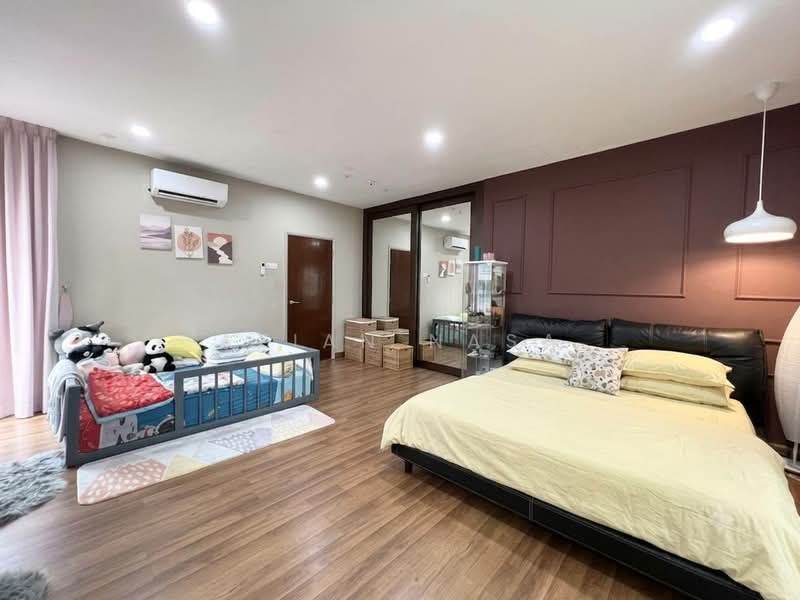 Bungalow House for Sale in Bukit Rahman Putra (Sungai Buloh) - Azian Nasa - PropertyGuru.com.my