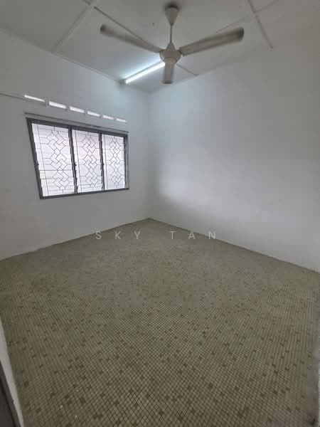 Rumah Teres 1-Tingkat untuk Dijual di Taman Sri Tebrau (Johor Bahru) - Sky Tan - Interior - PropertyGuru.com.my