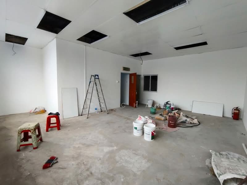 Factory for Sale in Taman Perindustrian Bukit Serdang (Seri Kembangan) - Sky Chan - PropertyGuru.com.my