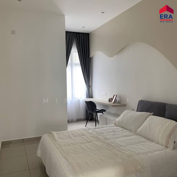 2-storey Terraced House for Sale in Taman Bestari Indah (Ulu Tiram) - Miss Shee - Bedroom - PropertyGuru.com.my