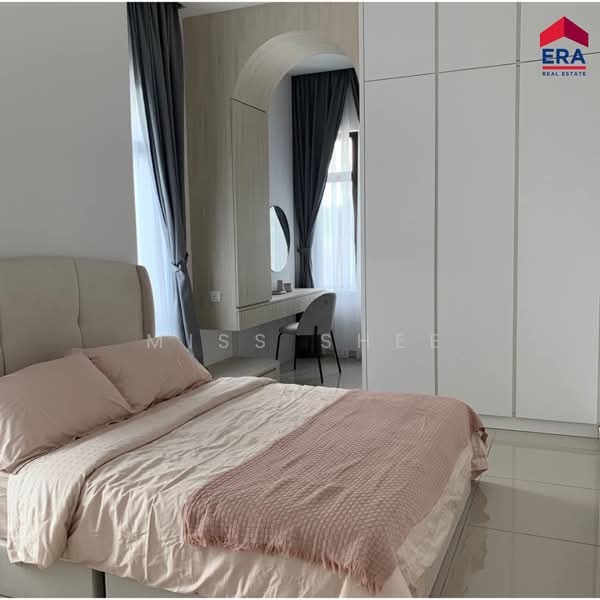 2-storey Terraced House for Sale in Taman Bestari Indah (Ulu Tiram) - Miss Shee - Bedroom - PropertyGuru.com.my