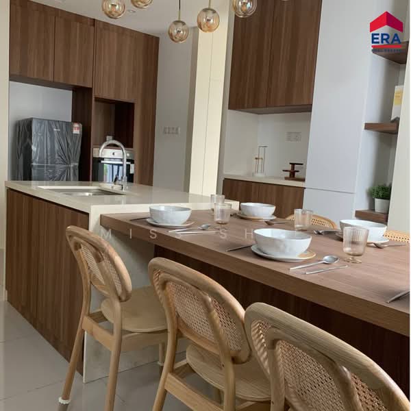 2-storey Terraced House for Sale in Taman Bestari Indah (Ulu Tiram) - Miss Shee - Kitchen - PropertyGuru.com.my
