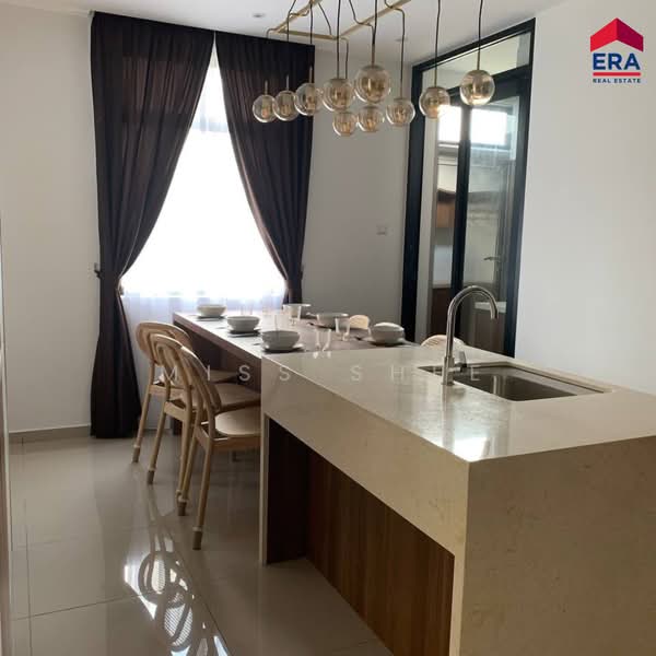 2-storey Terraced House for Sale in Taman Bestari Indah (Ulu Tiram) - Miss Shee - Dining Room - PropertyGuru.com.my
