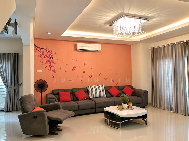 Semi-Detached House for Sale in Taman Sungai Besi Indah (Seri Kembangan) - Justin Lim - Living Room - PropertyGuru.com.my