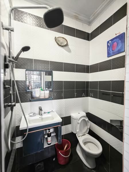 1-storey Terraced House for Sale in Taman Universiti (Skudai) - PeiYi Tan - PropertyGuru.com.my