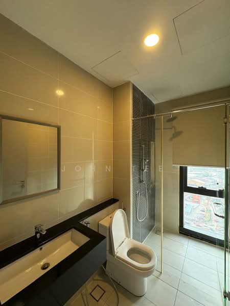 Servis Apartment untuk Dijual di Berkeley Uptown - John Tee - Bathroom - PropertyGuru.com.my